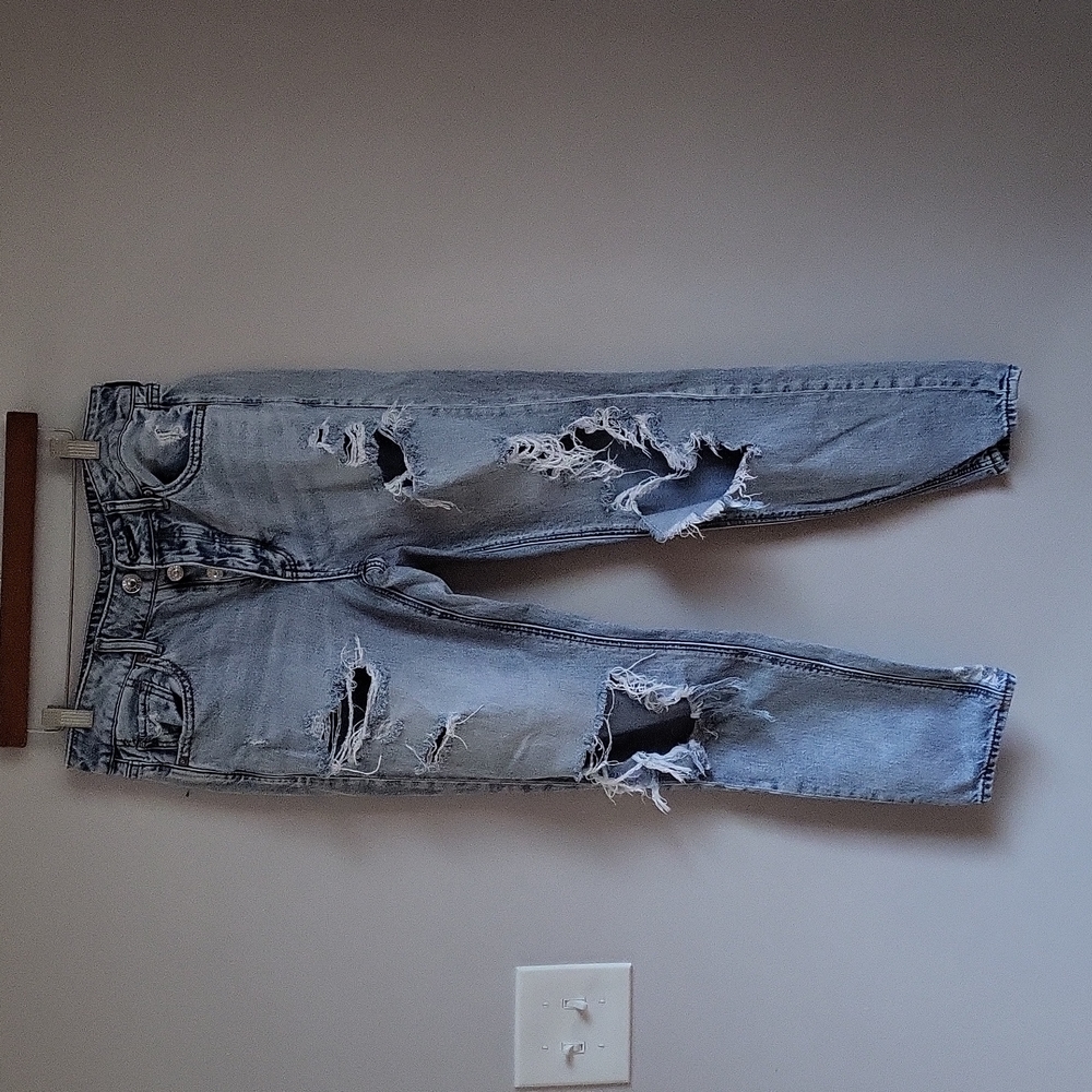 American Eagle Tomgirl Acid Washed Distressed Jeans Sz 8